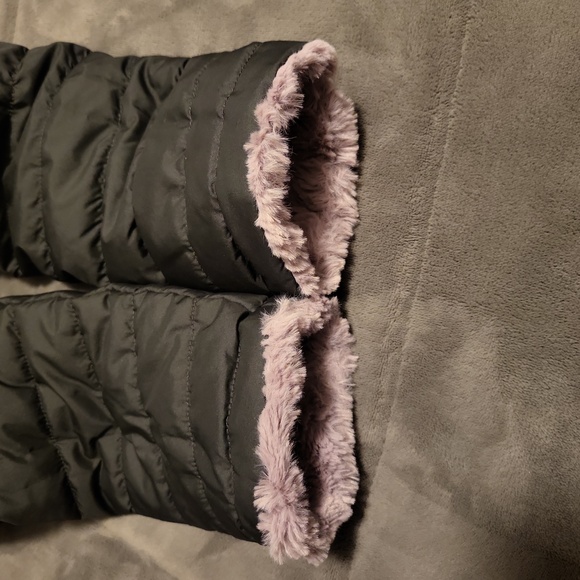 The North Face EUC Reversible Girl's (M 10/12) Jacket - Picture 7 of 7